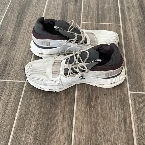 On Running Cloud Men’s Sneakers - White and Dark Gray - Picture 4 of 4